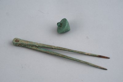 Bussola e filo a piombo da Roman